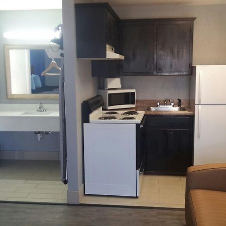 Paris Inn And Suites Εξωτερικό φωτογραφία