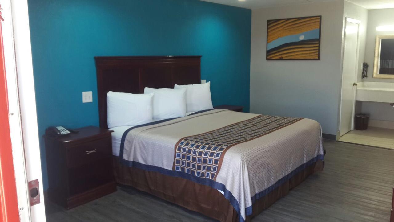 Paris Inn And Suites Εξωτερικό φωτογραφία
