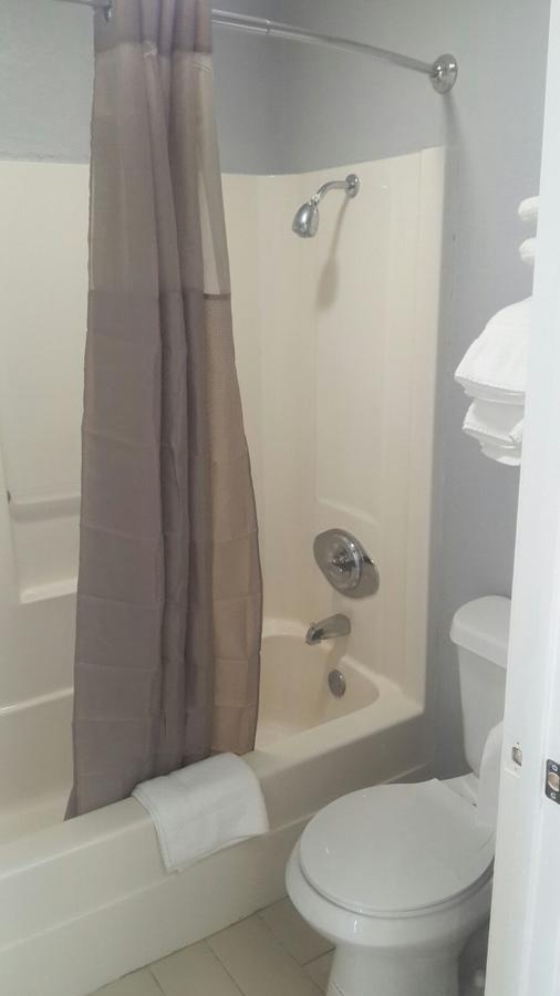 Paris Inn And Suites Εξωτερικό φωτογραφία